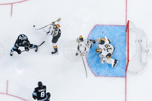 CORRECTION Knights Mammoth Hockey