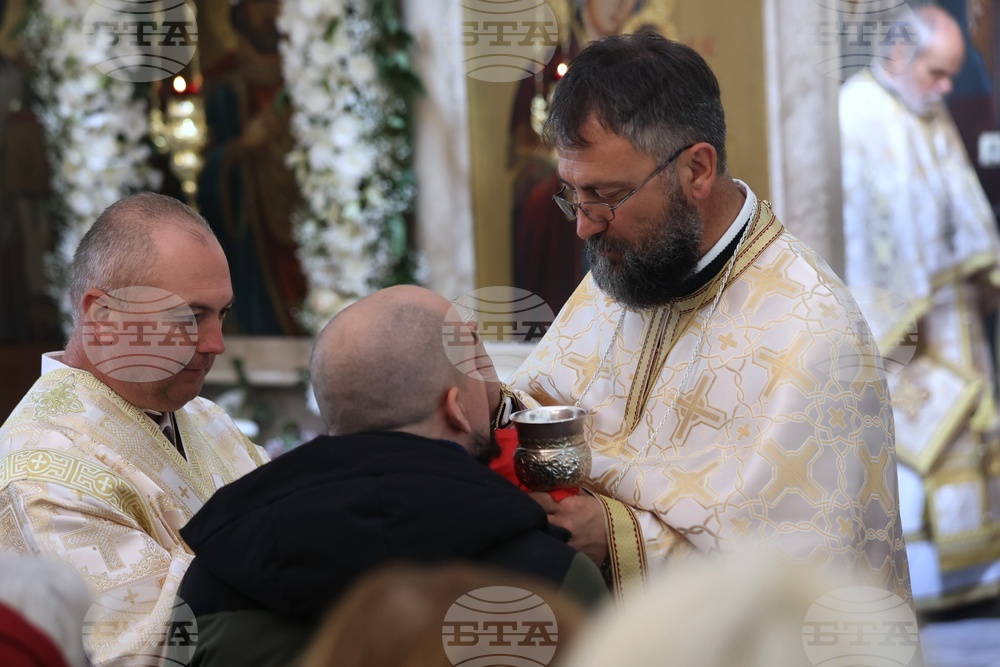 Храм „Св. цар Борис“- патриаршеска света литургия