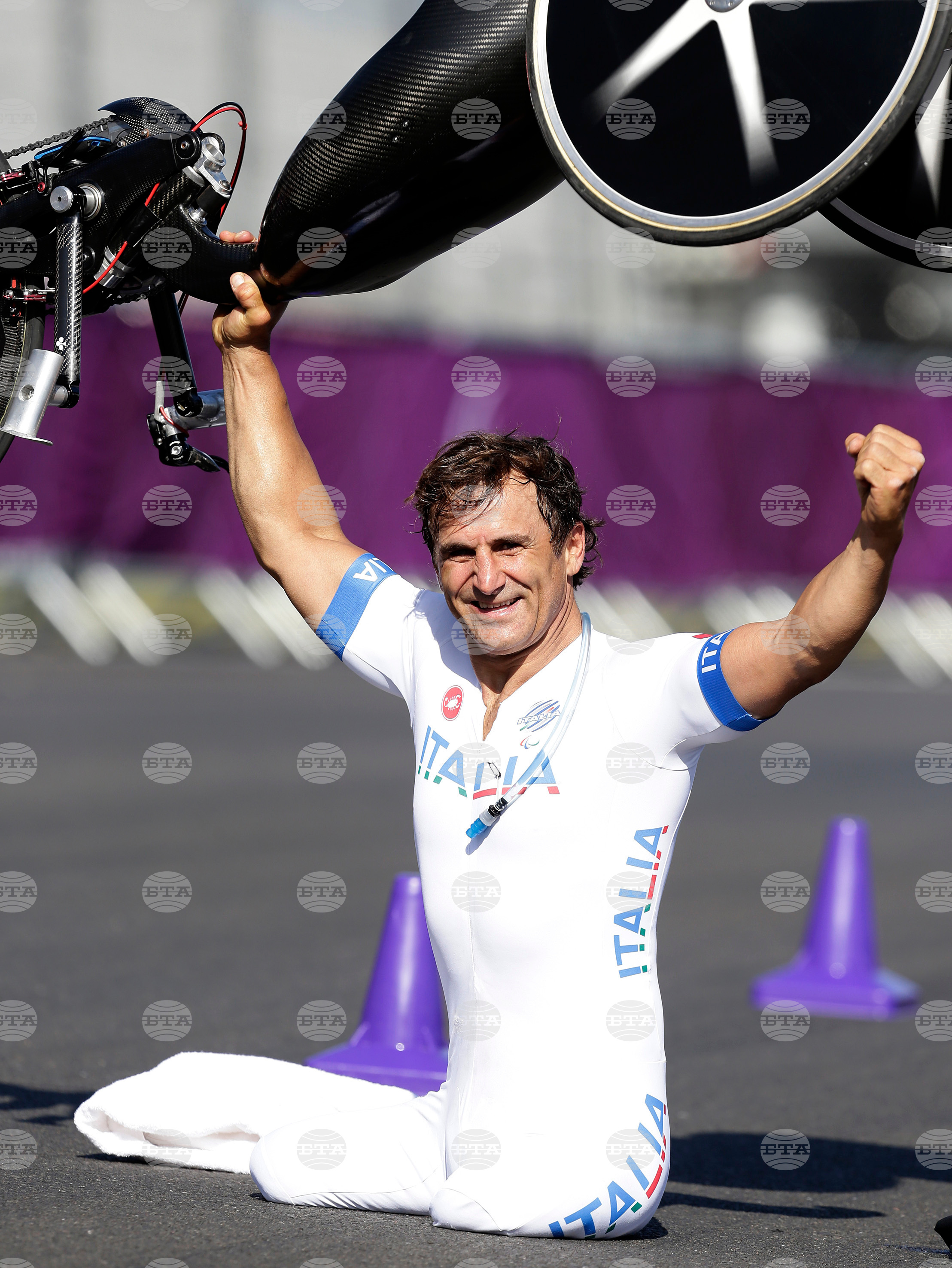 CAR Obit Zanardi