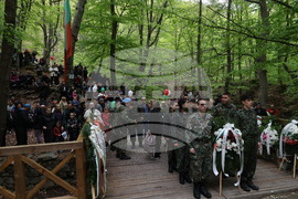 Панагюрище - местност „Оборище“ - 150 години от избухването на Априлското въстание - всенародно поклонение