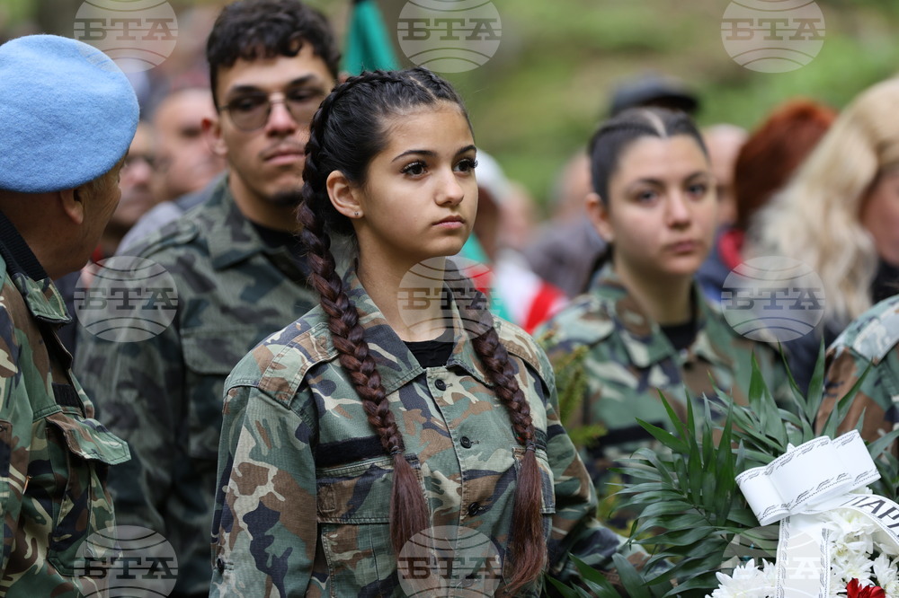 Панагюрище - местност „Оборище“ - 150 години от избухването на Априлското въстание - всенародно поклонение