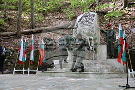 Панагюрище - местност „Оборище“ - 150 години от избухването на Априлското въстание - всенародно поклонение