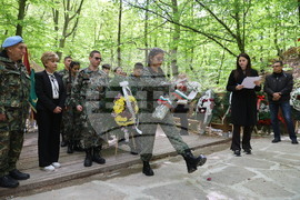 Панагюрище - местност „Оборище“ - 150 години от избухването на Априлското въстание - всенародно поклонение