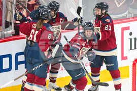 PWHL Frost Victoire Hockey