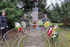 Варна - поклонение - 147 години Априлско въстание