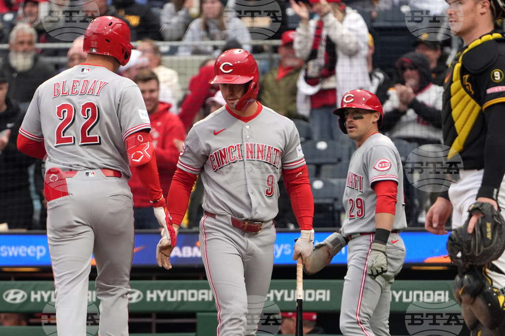 Reds Pirates Baseball
