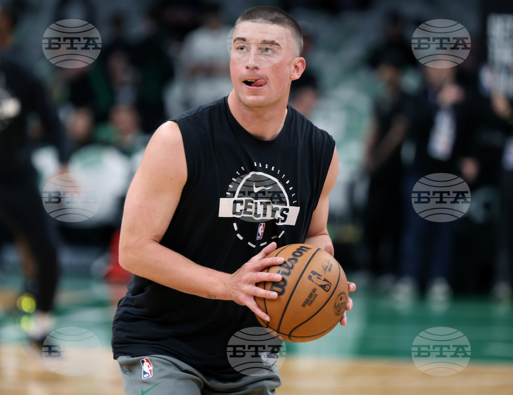 76ers Celtics Basketball