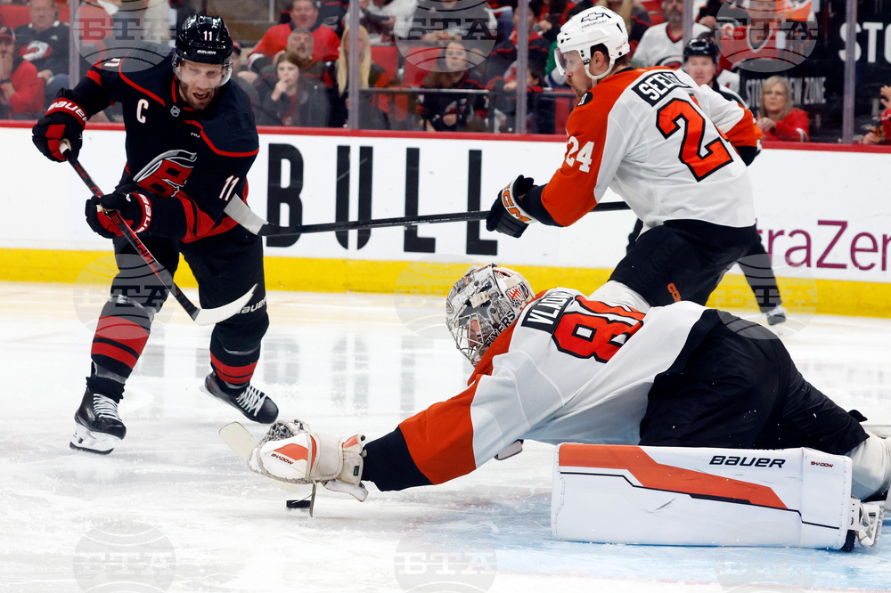 Flyers Hurricanes Hockey