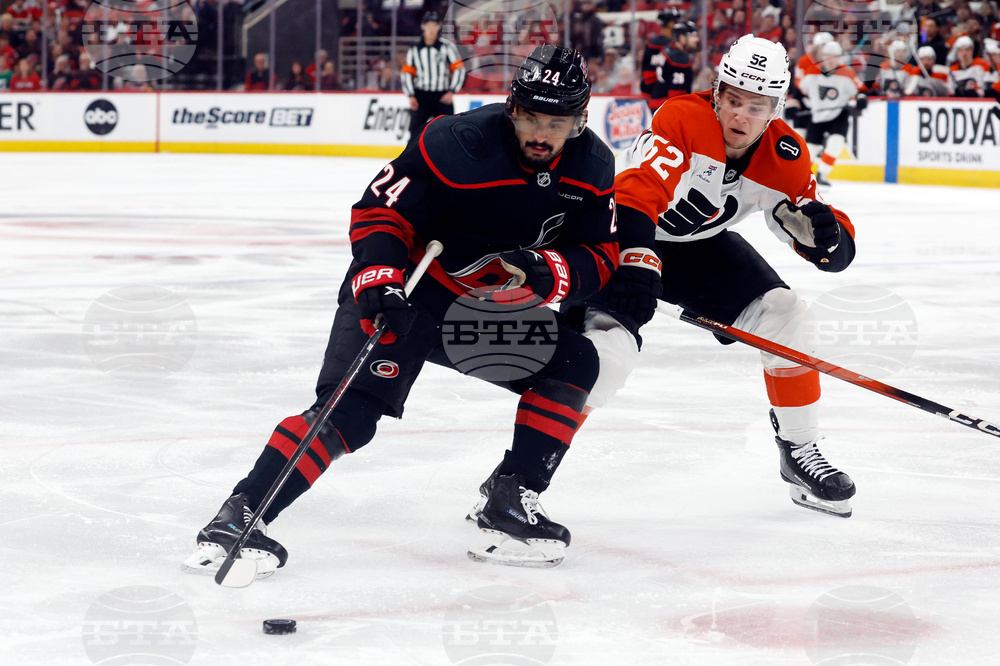 Flyers Hurricanes Hockey