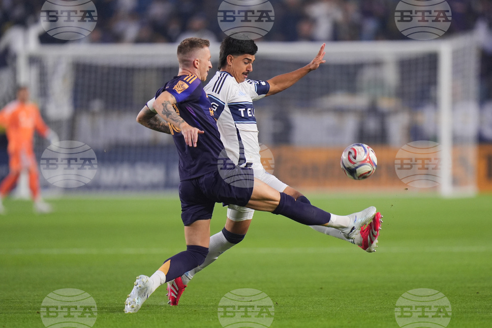 MLS Whitecaps Galaxy Soccer