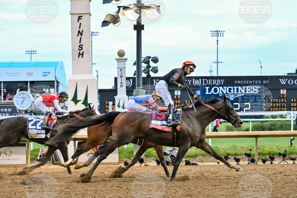 Longines Kentucky Oaks and 152nd Kentucky Derby