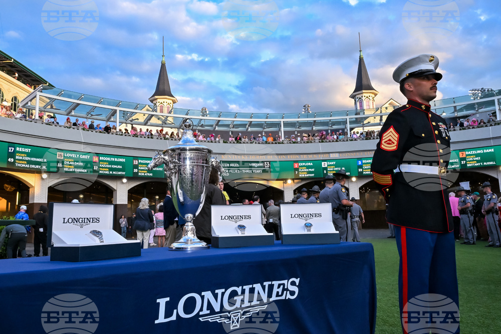 Longines Kentucky Oaks and 152nd Kentucky Derby