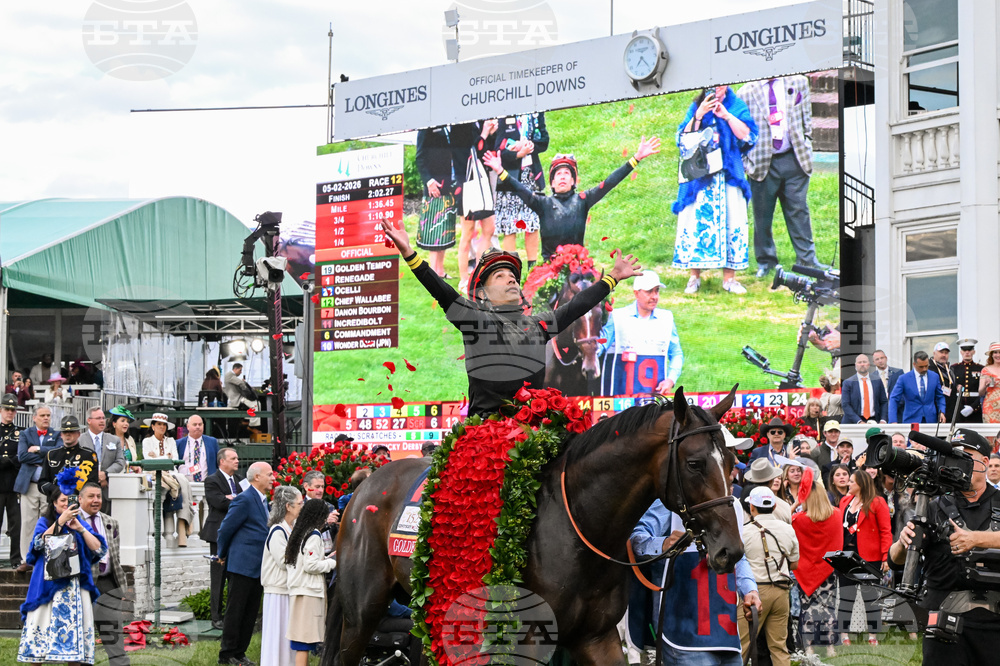 Longines Kentucky Oaks and 152nd Kentucky Derby