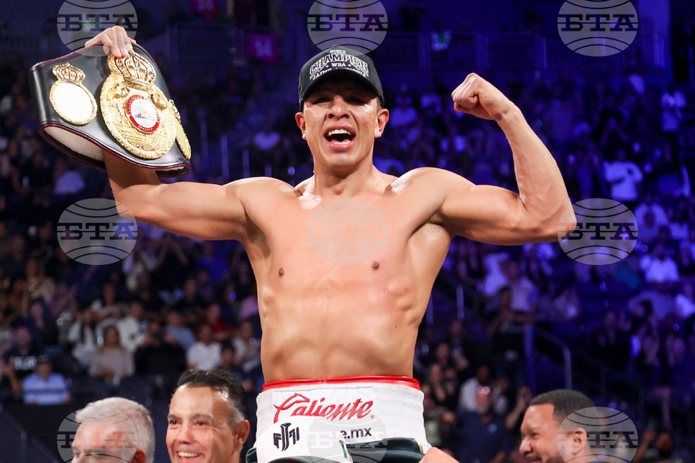 Munguia Resendiz Boxing
