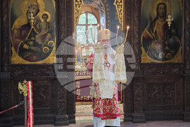 Троян - Ловчански митрополит Гавриил - света литургия