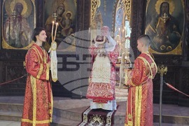 Троян - Ловчански митрополит Гавриил - света литургия