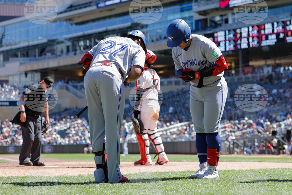 Blue Jays Twins Baseball