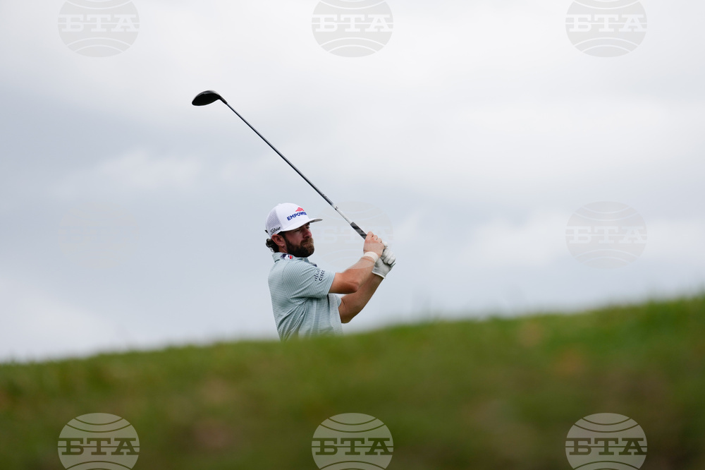 APTOPIX Cadillac Championship Golf