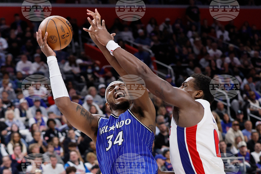 Magic Pistons Basketball