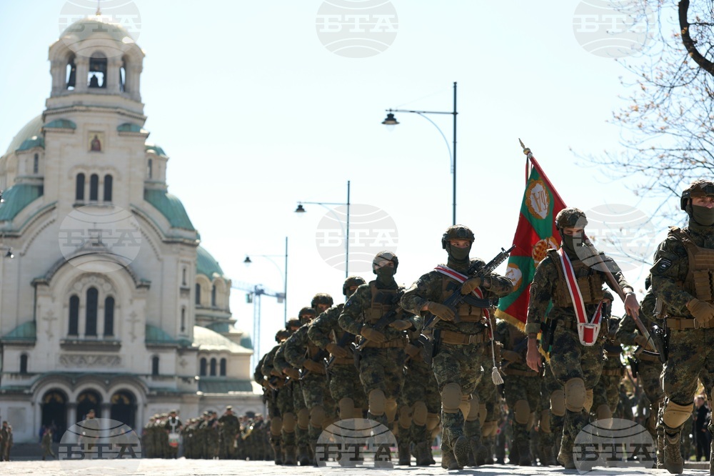 Паметник на Незнайния войн - репетиция