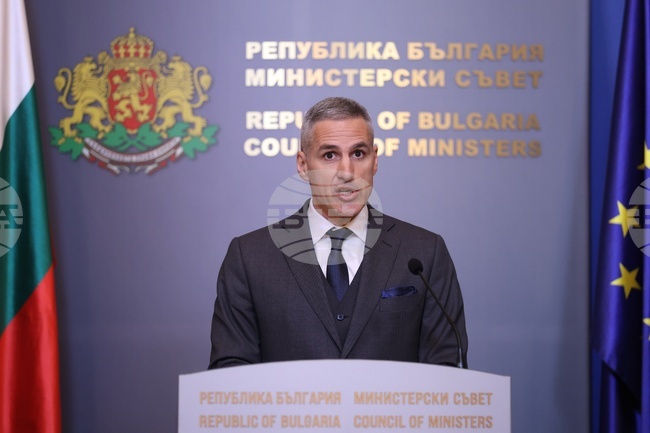 Служебното правителство спаси 400 млн. евро по ПВУ, след удължаване на срока от ЕК, съобщи служебният премиер Андрей Гюров 
