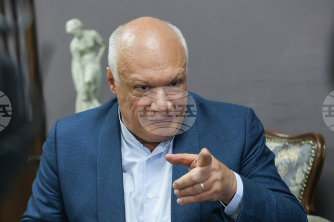 Ерик-Еманюел Шмит пред БТА: Пълен съм с въпроси, не с отговори