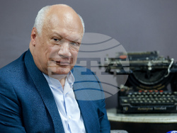 Ерик-Еманюел Шмит - интервю