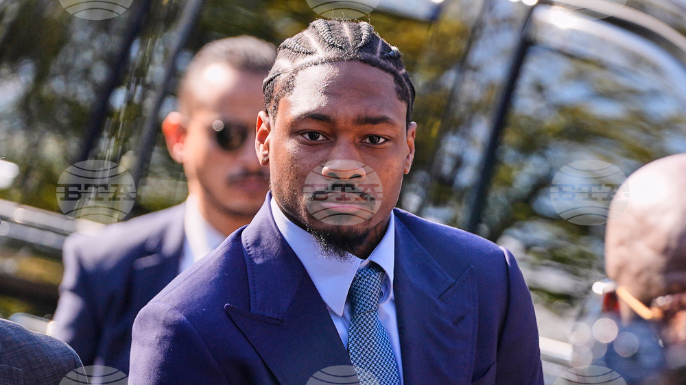 Patriots Diggs Strangulation Charge Football