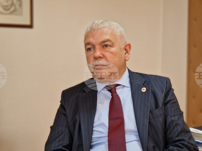Осигурена е директна връзка на пациентите от неврологичното отделение в Перник с болница „Св. Анна“ в София