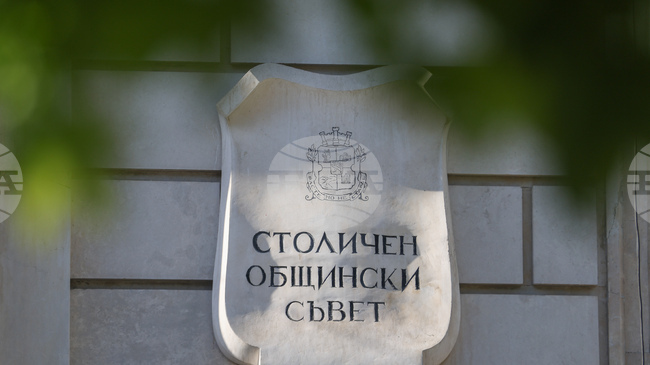 Председателят на СОС Цветомир Петров предлага Дара да бъде удостоена със званието „Почетен гражданин на София“