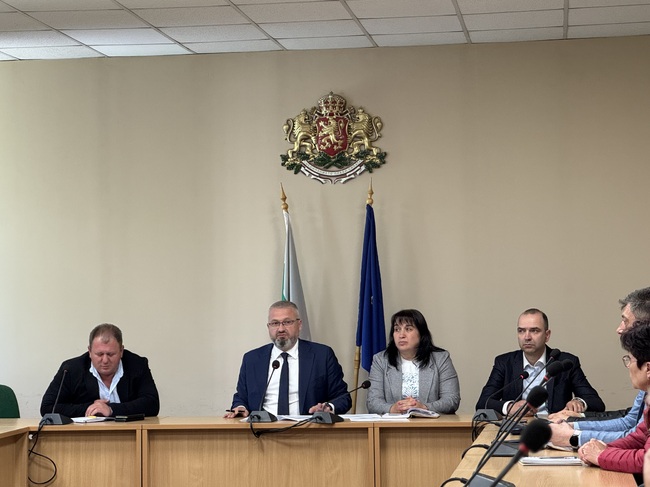  Областна администрация Кюстендил: Обявяване на бедствено положение заради щетите по овощните насаждения 
