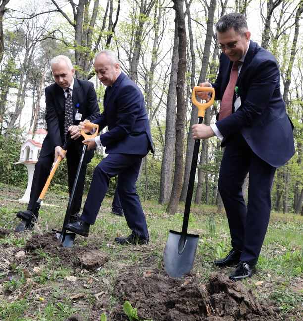 Премиерът Донев: Без здравеопазване не може да има нормална държава