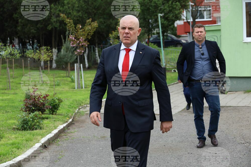 Interior Ministry: Prosecutor General Geshev's Motorcade Was Involved in Accident