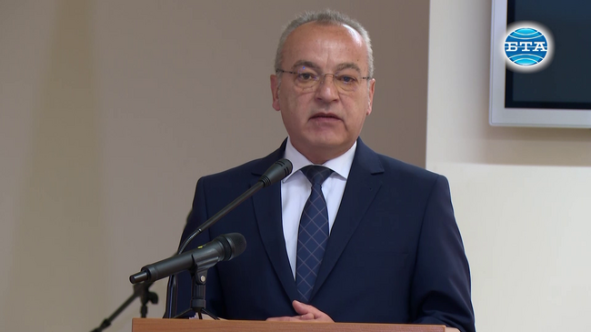 Без здравеопазване не може да има нормална държава, заяви премиерът Гълъб Донев