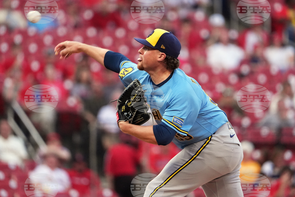 Brewers Cardinals Baseball