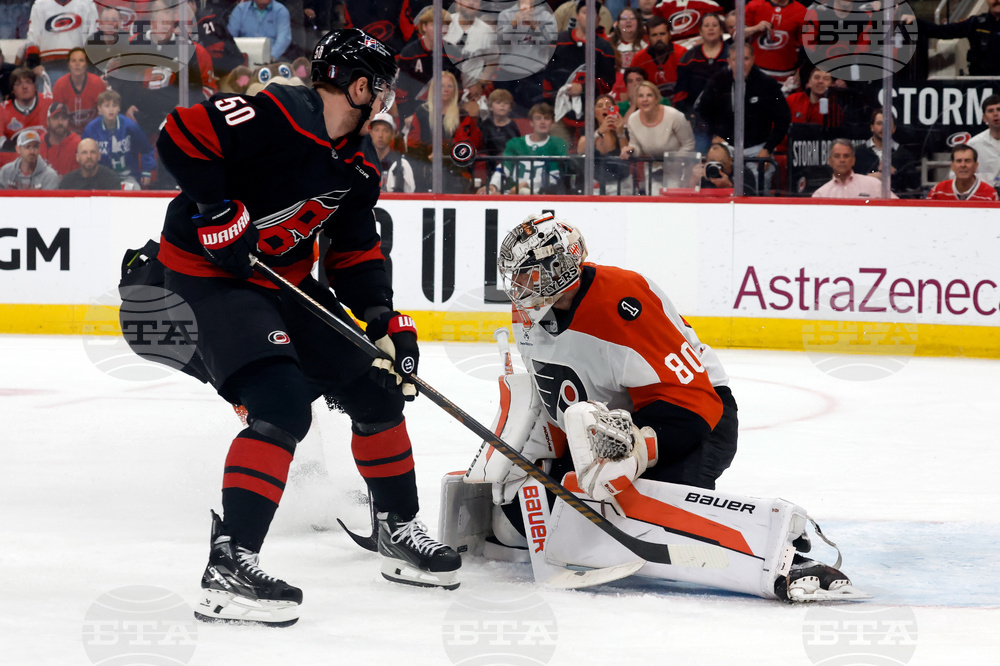 Flyers Hurricanes Hockey