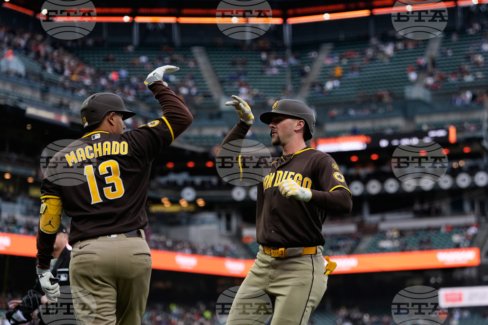 Padres Giants Baseball