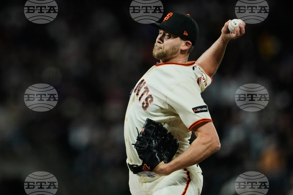 Padres Giants Baseball