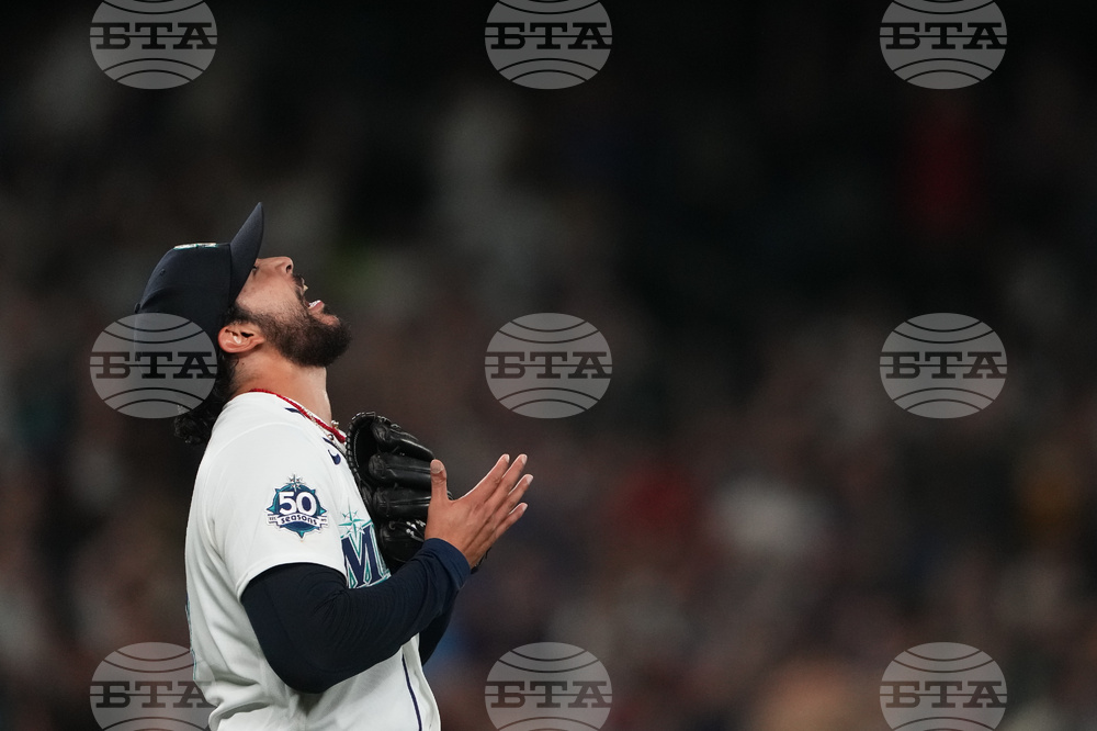 Braves Mariners Baseball