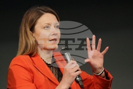 Дискусия „Energy of Tomorrow" - Цветелина Пенкова