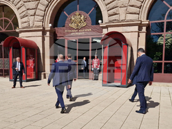 „Прогресивна България“ - президент - консултации - пристигане