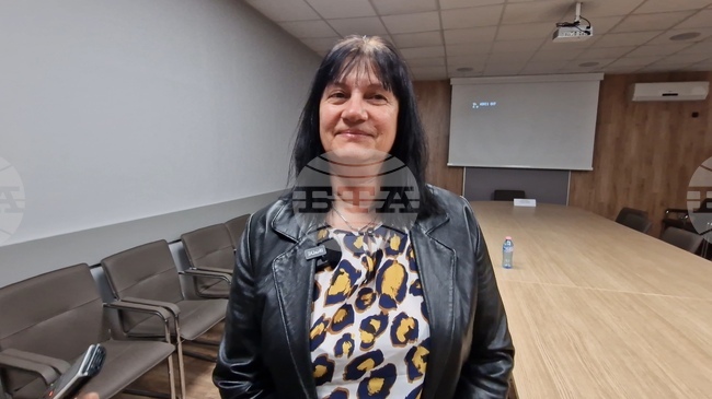 Община Брезник подготвя учениците за традиционния спортен празник