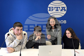 Национален пресклуб на БТА Свищов - СУ „Цветан Радославов“ - ученици - посещение