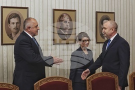 Румен Радев - ГЕРБ-СДС - консултации