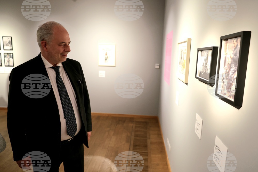 „Джиро д’Италия. Кратка история на Италия на две колела“  - изложба
