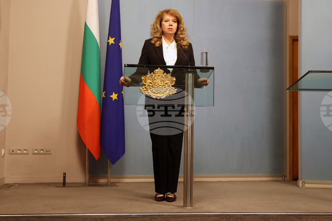 President Iotova to Hand Cabinet-Forming Mandate May 7 as Budget, Judicial Reform Emerge as Priorities