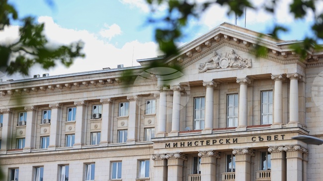 Премиерът назначи четирима заместник-министри 