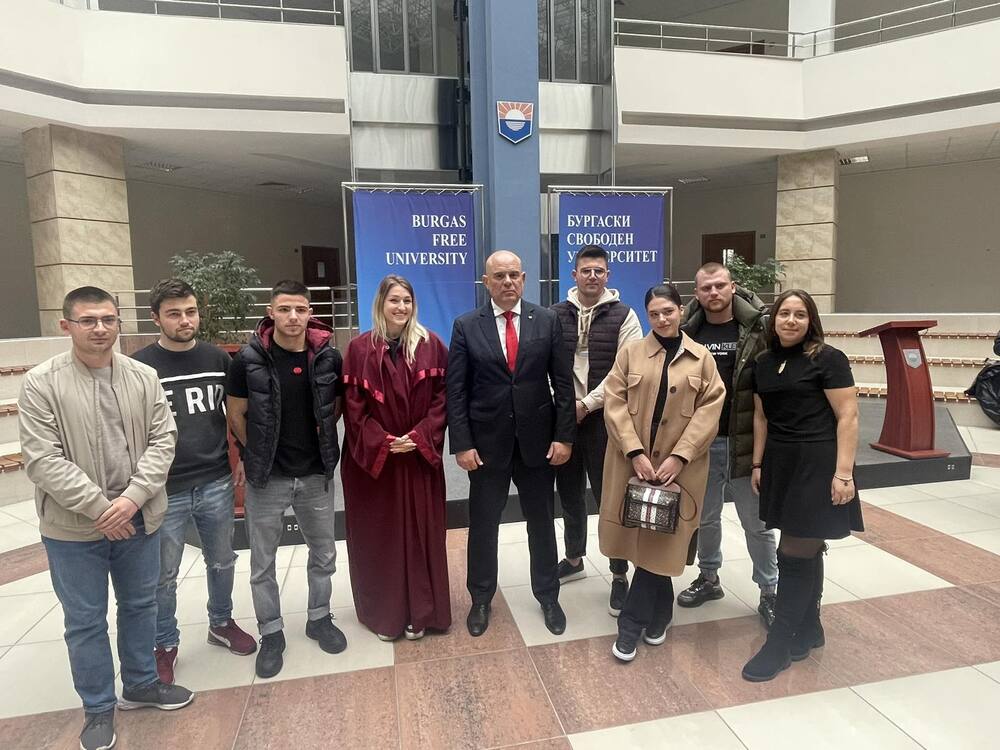 Главният прокурор пред студенти от Бургаския свободен университет: Нужно е ускорено правораздаване, а не механично завишаване на наказанията