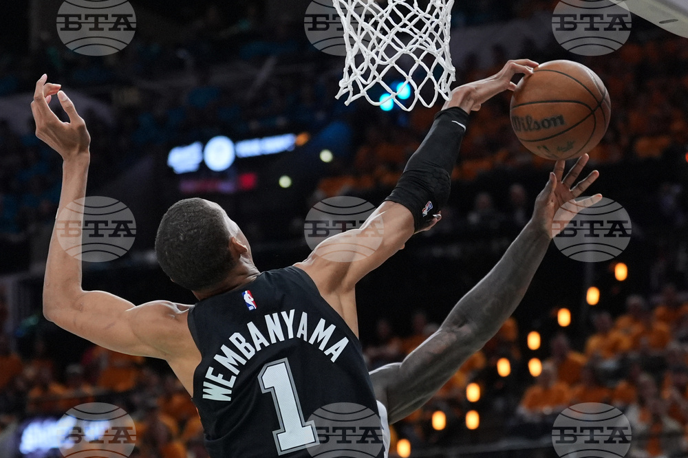 Timberwolves Spurs Basketball