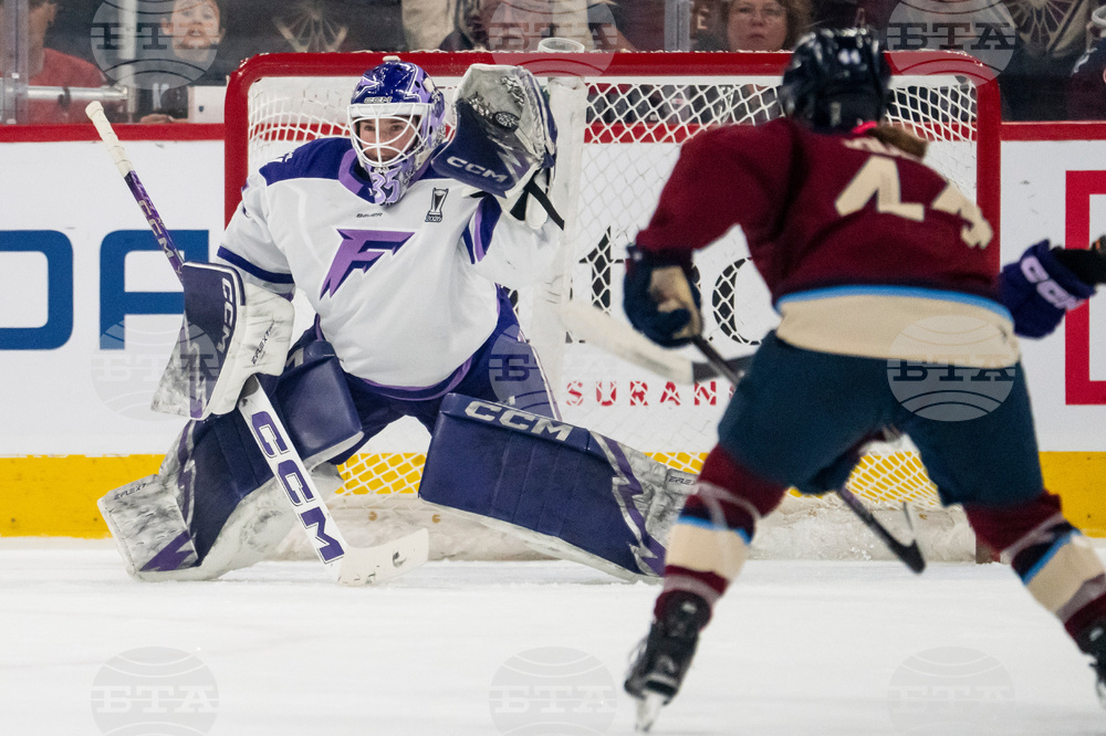 PWHL Montreal Minnesota Hockey